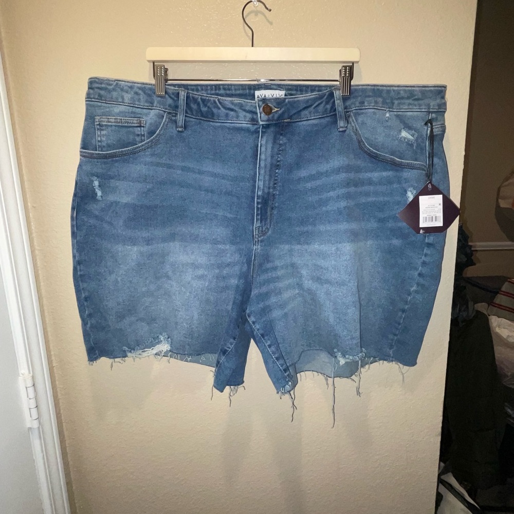 Ava & Viv High Rise Stretch Denim Shorts NEW 7” Inseam Size 26W Spring Summer